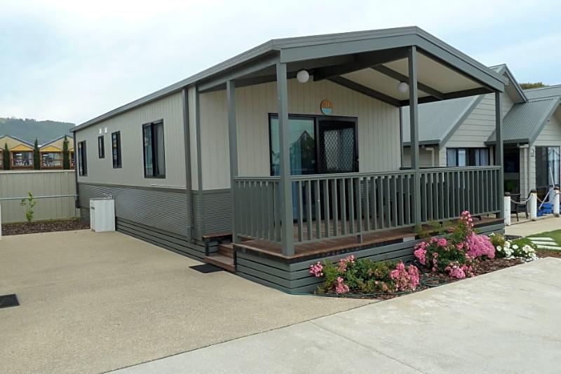 Apollo Bay Waterfront Motor Inn Exterior photo